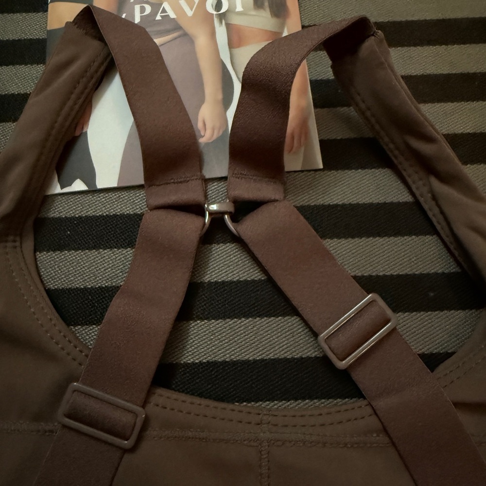 New PAVOI Bra. Mauve Bralette Active Size Small - Picture 3 of 6